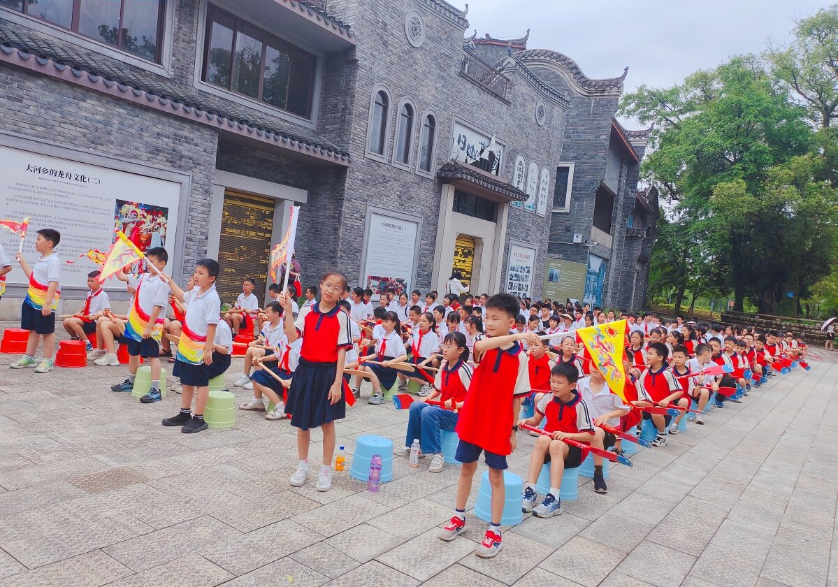  一瓢漓江水，一碗桂林粉